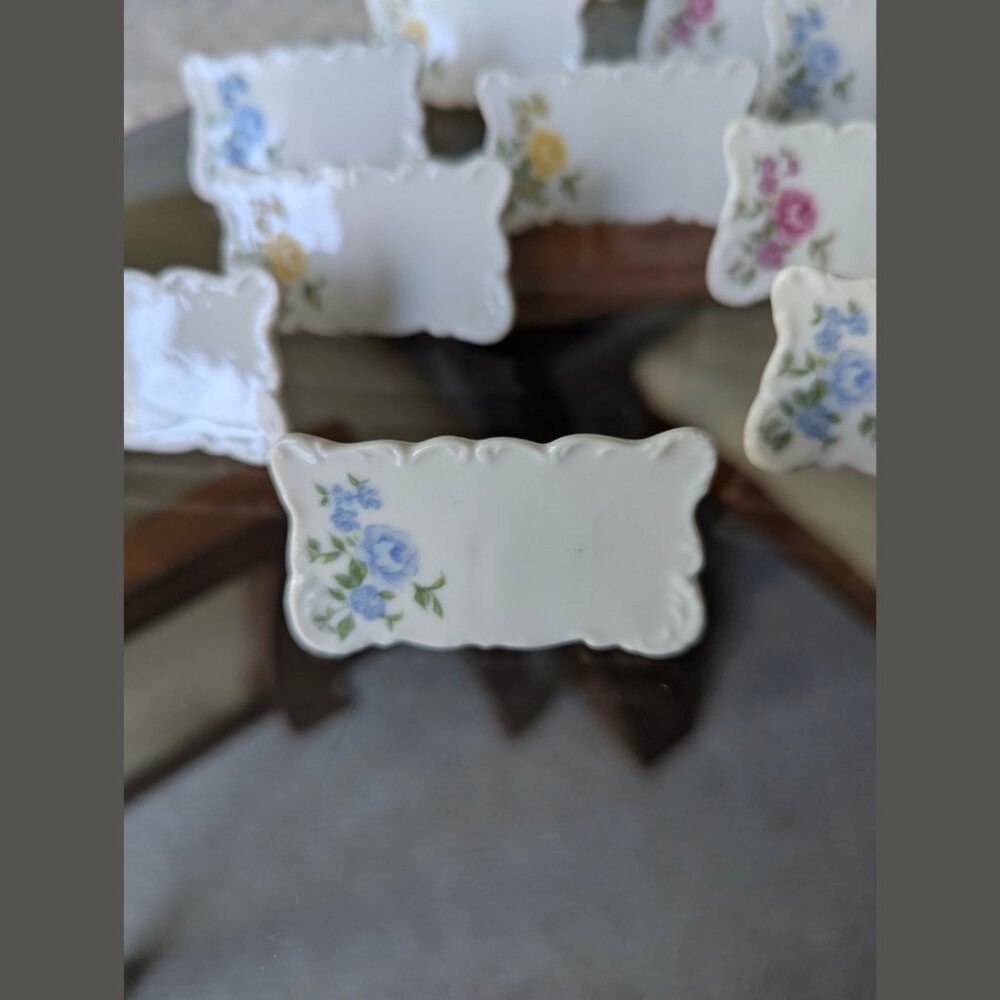 Vintage Porcelain Place Cards & Menu Set โ Floral Roses 13pcs (1970s Japan Style - Picture 4 of 14